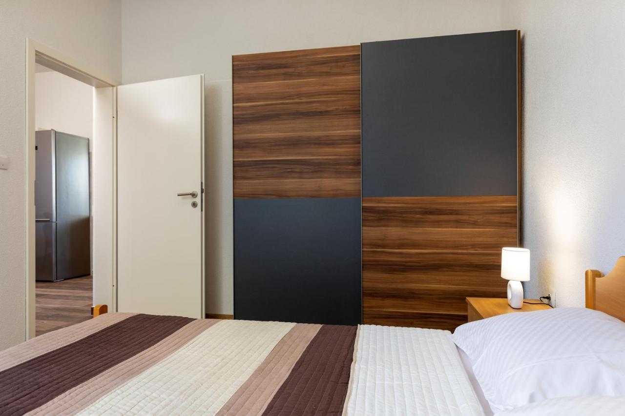 Apartments Smaila 1729 Πούλα Εξωτερικό φωτογραφία