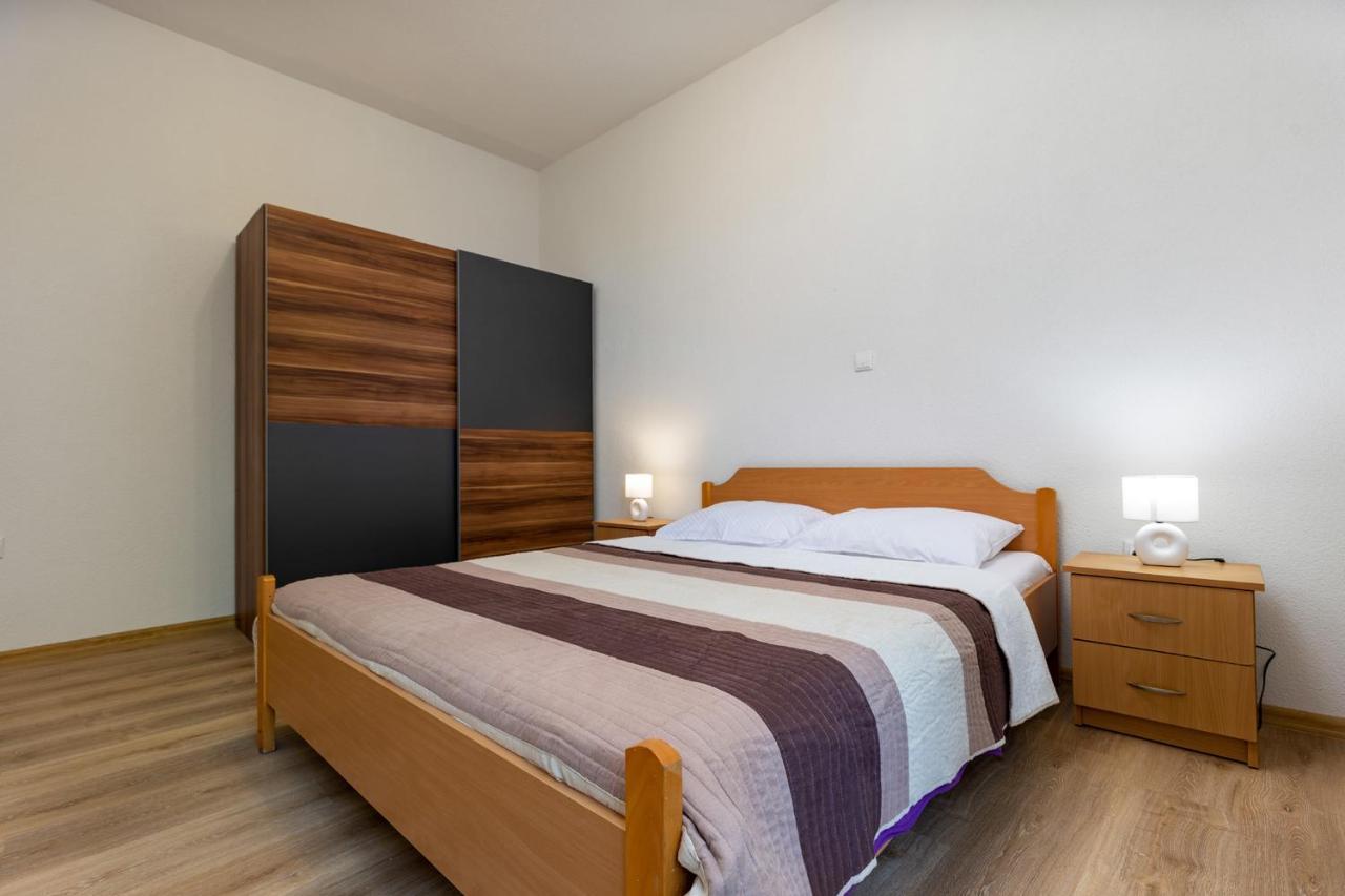 Apartments Smaila 1729 Πούλα Εξωτερικό φωτογραφία