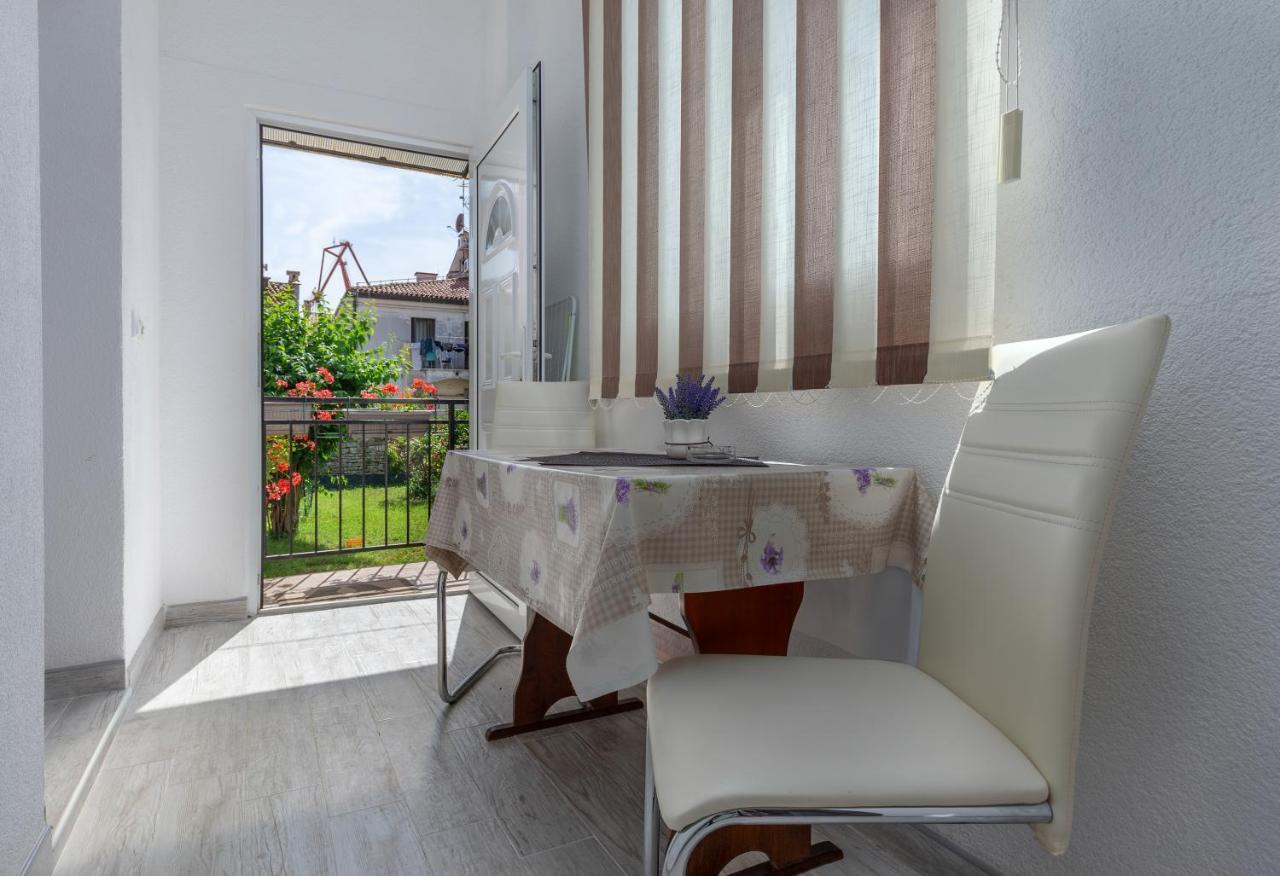 Apartments Smaila 1729 Πούλα Εξωτερικό φωτογραφία